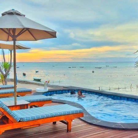 Double'A Beach House Нуса-Лембонган Экстерьер фото